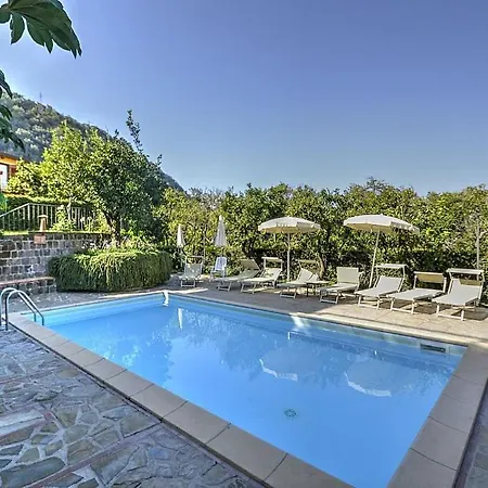 Sleeps 4 Pool Air Con Wifi Sant'Agnello